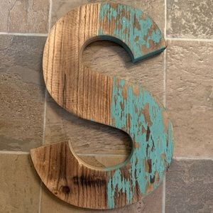 Wooden S